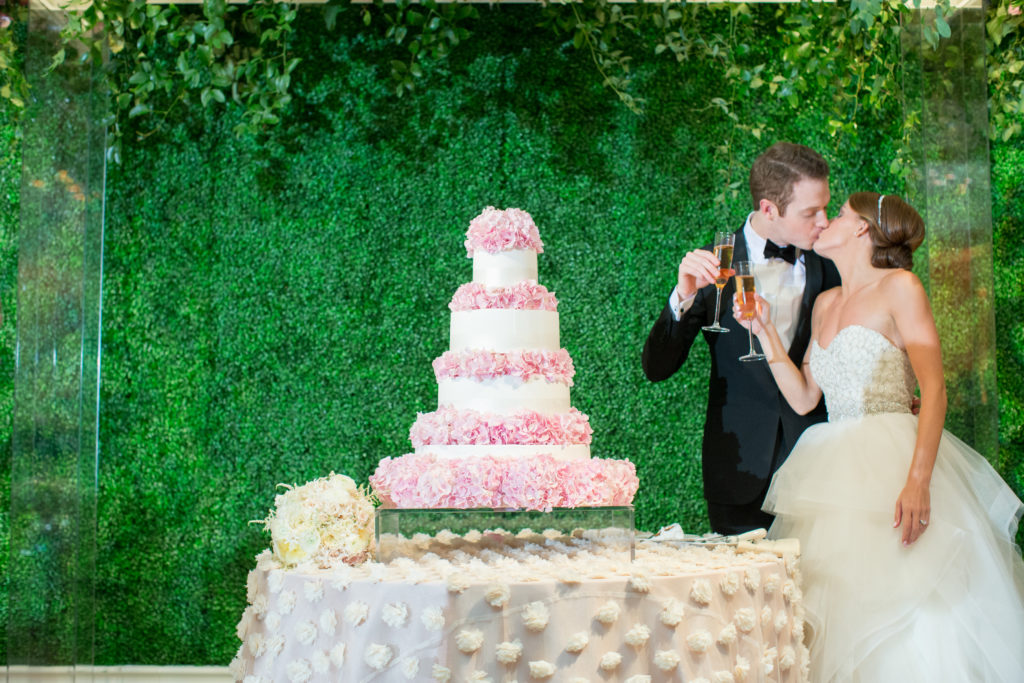 Fancy Cakes By Lauren - Wedding Cakes & Pastries - Dallas, TX