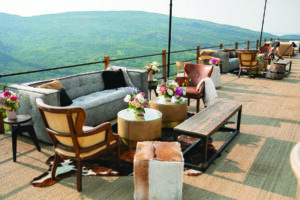 Carole & Keaton's Mountain View Lounge Setting